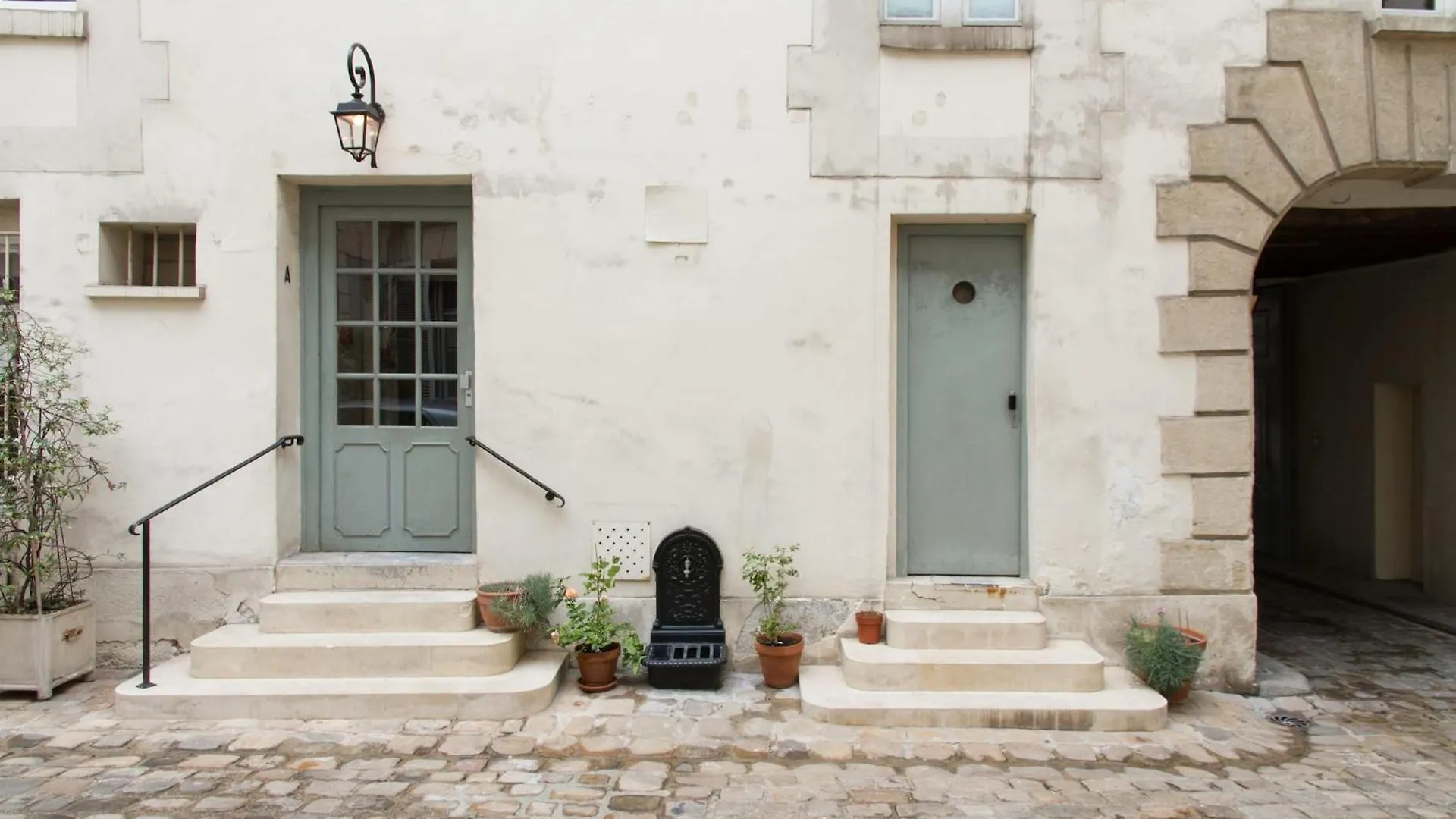 St Germain Des Pres - 2br - Cityapartmentstay *